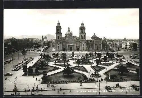 AK Ciudad de Mexico, Plaza de la Constitucion