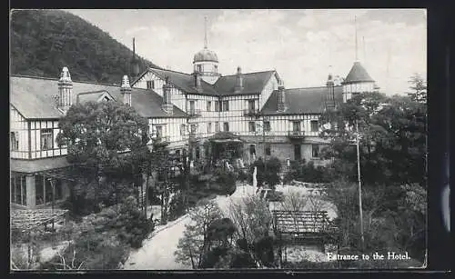AK Kobe, Entrance to the Tor Hotel