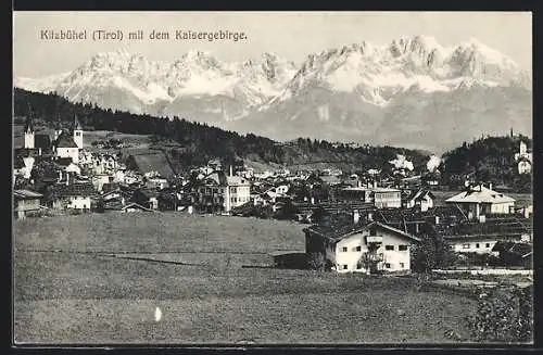 AK Kitzbühel /Tirol, Ortsansicht mit dem Kaisergebirge