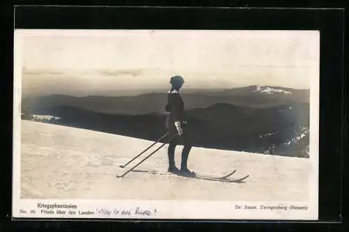 AK Skiläuferin auf einer Hochgebirgs-Ebene