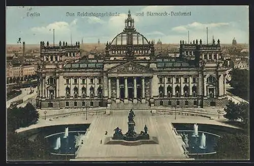 AK Berlin-Tiergarten, Reichstagsgebäude mit Bismarckdenkmal