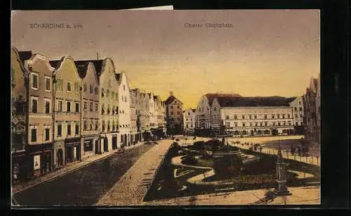 AK Schärding a. Inn, Denkmal & Geschäfte auf dem Oberen Stadtplatz