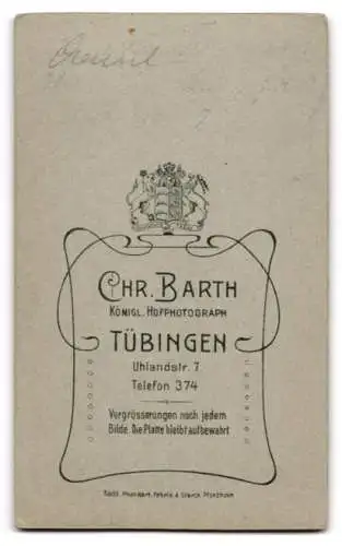 Fotografie Chr. Barth, Tübingen, Uhlandstrasse 7, Student im Wichs mit Schirmmütze