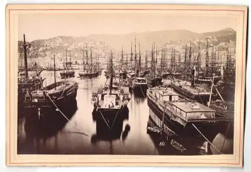 Fotografie unbekannter Fotograf, Ansicht Genova - Genua, Dampf - und Segelschiffe im Hafen, Il Porto