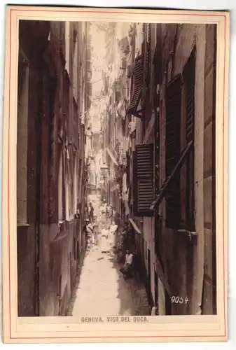 Fotografie unbekannter Fotograf, Ansicht Genova - Genua, Vico Del Duca