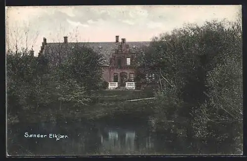 AK Sonder Elkjaer, Uferpartie mit Blick zum Gutshaus