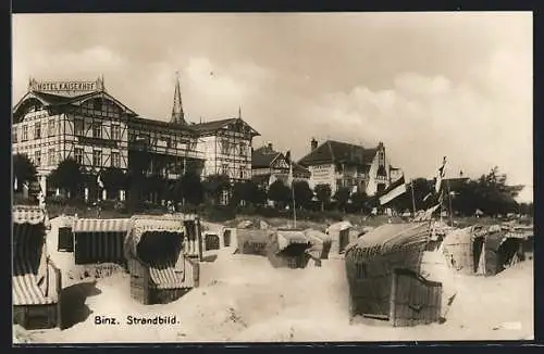 AK Binz, Strandbild mit Hotel Kaiserhof
