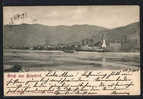 AK Arnsdorf, Ortspanorama mit Bergen, vom Wasser gesehen
