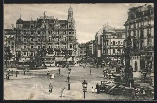 AK Frankfurt a. M., Gutenbergdenkmal und Kaiserstrasse mit Strassenbahn