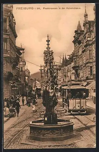 AK Freiburg i. Br., Blick auf den Fischbrunnen in der Kaiserstrasse, Strassenbahn