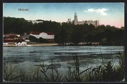 AK Hluboká, Blick auf das Schloss vom Wasser aus