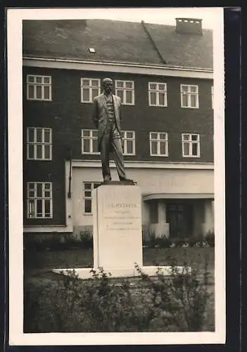 AK Policka, Pomník presidenta T. G. Masaryka