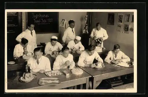 AK Bäcker bei einem Tageskurs 1933