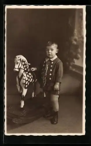 AK Kleiner Junge mit Schaukelpferd zu Weihnachten 1928