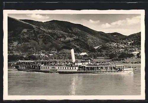 AK Dampfer Schönbrunn auf der Donau