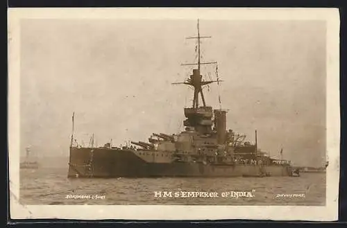 AK HMS Emperor of India im Wasser