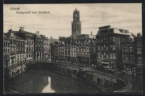 AK Utrecht, Oudegracht met Stadhuis