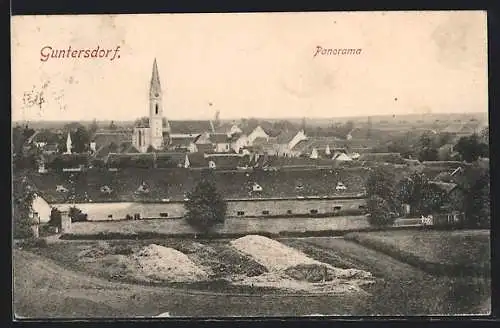 AK Guntersdorf, Panorama mit Kirche