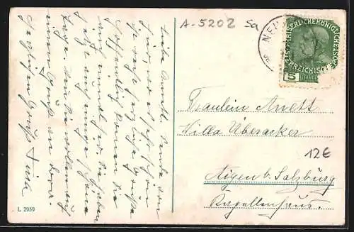 AK Neumarkt am Wallersee, Ortspartie mit Kirchturm