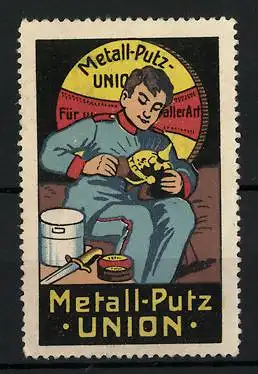 Reklamemarke Metall-Putz Union, Soldat poliert seine Pickelhaube