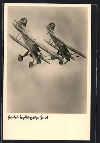 AK Heinkel-Jagdflugzeuge He 51 beim Sturzflug