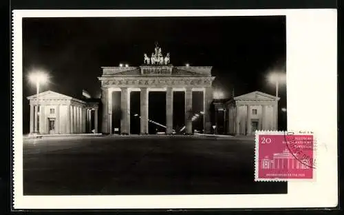 Maximum-AK Berlin, Brandenburger Tor bei Nacht