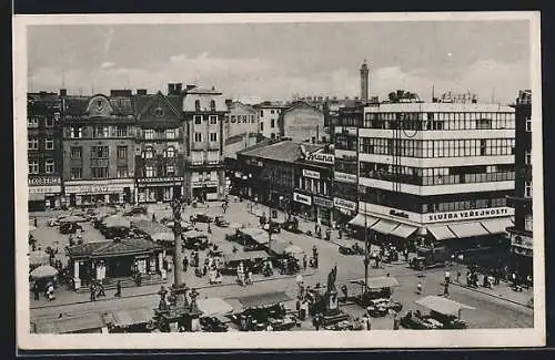 AK Mähr. Ostrau, Hauptplatz mit Geschäften und Kaufhaus