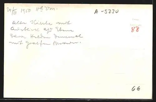 AK Mattighofen /O.Ö., Blick zur Kirche mit kleiner Shell-Tankstelle