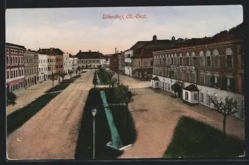 AK Uttendorf /Ob.-Oest., Ortspartie an G. Kain`s Gasthof zum Goldenen Stern