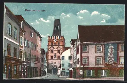 AK Braunau a. Inn, Teilansicht mit Torbogen