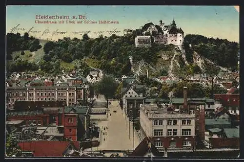 AK Heidenheim a. Br., Ulmerstrasse mit Blick auf Schloss Hellenstein