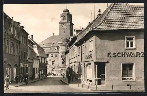 AK Artern, Johannisstrasse mit Geschäften