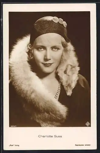 AK Schauspielerin Charlotte Susa in der Garderobe einer Filmrolle