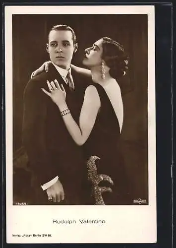 AK Schauspieler Rudolph Valentino in einer Filmszene