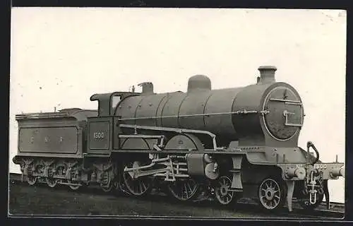 Foto-AK englische Eisenbahn, G. N. R., 1300, Dampflokomotive mit Tender