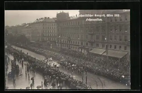 Foto-AK Wien, XXIII. Eucharistischer Kongress 1912, Festprozession
