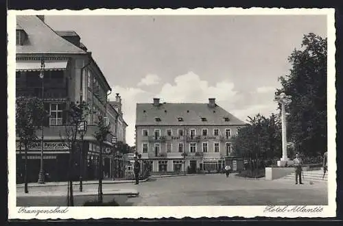 AK Franzensbad, Strassenpartie am Hotel Atlantis