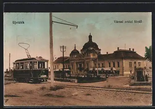AK Ujvidék, Városi artezi fürdö, Strassenbahn