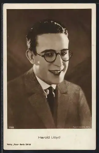 AK Schauspieler Harold Lloyd lächelt freundlich