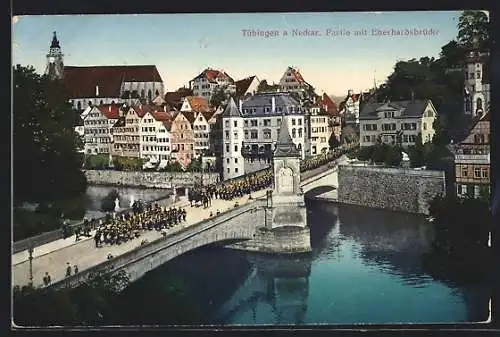 AK Tübingen a. Neckar, Eberhardsbrücke mit Parade