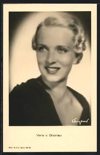 AK Schauspielerin Vera v. Gronau mit hochgestecktem Haar und Lächeln