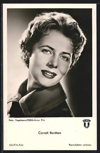 AK Schauspielerin Cornell Borchers in dramatischem Licht