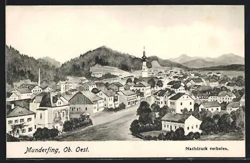 AK Munderfing /Ob. Oest., Blick über die Dächer