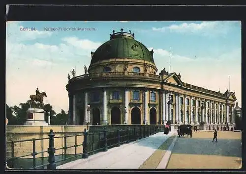 AK Berlin, Passanten vor dem Kaiser Friedrich-Museum