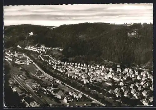 AK Oberndorf am Neckar, Talblick mit der Stadt, Fliegeraufnahme