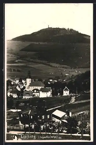 AK Geising im Erzgeb., Totalansicht mit Geisingberg