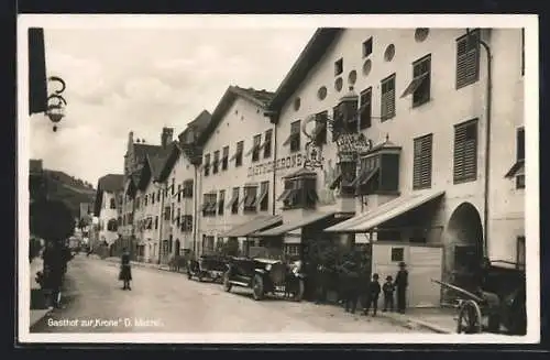AK Matrei, Strassenpartie mit Gasthof Zur Krone