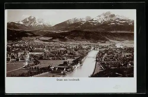 Foto-AK Fritz Gratl, Innsbruck, Ortsansicht entlang des Inn