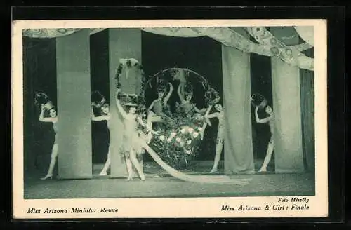 AK Miss Arizona Miniatur Revue, Miss Arizona & Girl, Finale