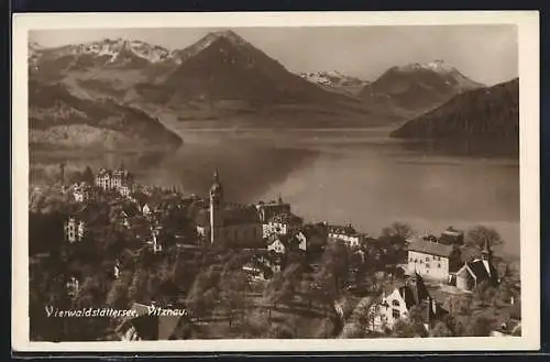AK Vitznau, Ortsansicht mit Vierwaldstättersee